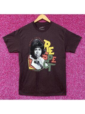 Aretha Franklin Queen Of Soul Respect T-Shirt Medium